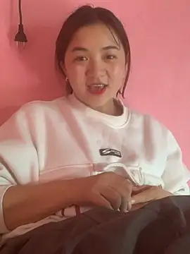 Lonnina online show from October 2025 07:48:01 AM
