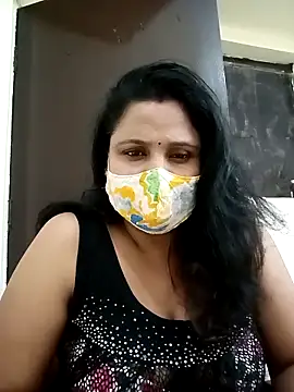 Snapshot of Shikha-mehra7 chatting on October 2025 09:32:01 AM Shikha-mehra7 online show from October 2025 09:32:01 AM