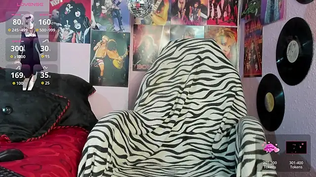 Snapshot of Avril_Maria chatting on October 2025 10:54:02 PM Avril Maria online show from October 2025 10:54:02 PM