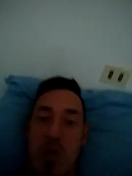 Snapshot of JuanD_vero chatting on November 2025 08:04:02 AM JuanD vero online show from November 2025 08:04:02 AM