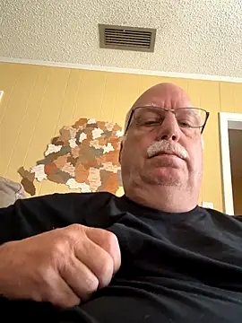 Snapshot of jimboemtp chatting on September 2025 01:57:02 PM jimboemtp online show from September 2025 01:57:02 PM