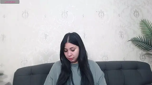 AnaysDivine online show from October 2025 03:01:02 AM