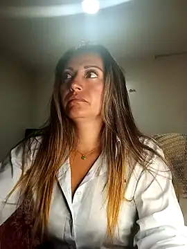 Snapshot of -AngelNova- chatting on November 2025 09:58:01 PM -AngelNova- online show from November 2025 09:58:01 PM