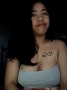 Snapshot of Yapsyxx chatting on October 2025 11:37:01 PM Yapsyxx online show from October 2025 11:37:01 PM