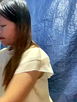 O o UwU o O online show from October 2025 03:26:02 AM