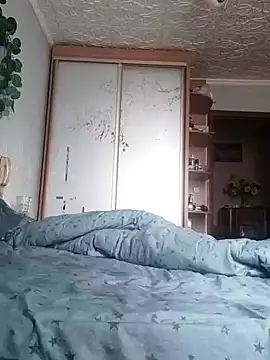 Snapshot of GlamMilena chatting on October 2025 12:17:02 PM GlamMilena online show from October 2025 12:17:02 PM