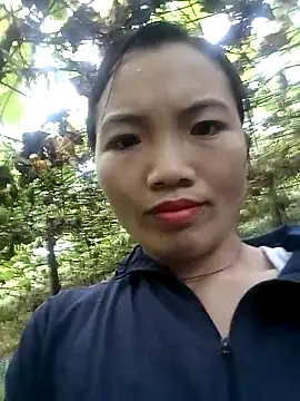 Snapshot of ngan-cute chatting on October 2025 11:27:02 PM ngan-cute online show from October 2025 11:27:02 PM