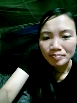 Snapshot of ngan-cute chatting on October 2025 12:49:02 PM ngan-cute online show from October 2025 12:49:02 PM