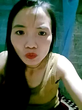 Snapshot of ngan-cute chatting on October 2025 01:12:02 PM ngan-cute online show from October 2025 01:12:02 PM