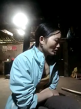 Snapshot of ngan-cute chatting on October 2025 04:02:02 AM ngan-cute online show from October 2025 04:02:02 AM