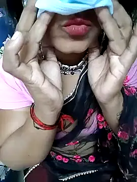 Snapshot of tamilmaha12 chatting on September 2025 07:58:01 AM tamilmaha12 online show from September 2025 07:58:01 AM