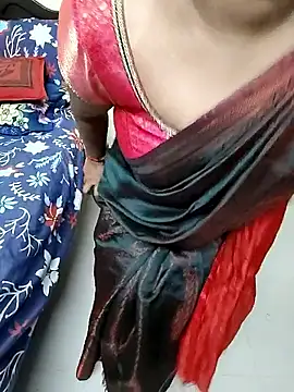 Snapshot of tamilmaha12 chatting on September 2025 08:03:01 PM tamilmaha12 online show from September 2025 08:03:01 PM