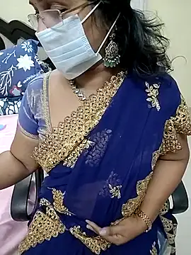 Snapshot of tamilmaha12 chatting on November 2025 06:52:02 PM tamilmaha12 online show from November 2025 06:52:02 PM