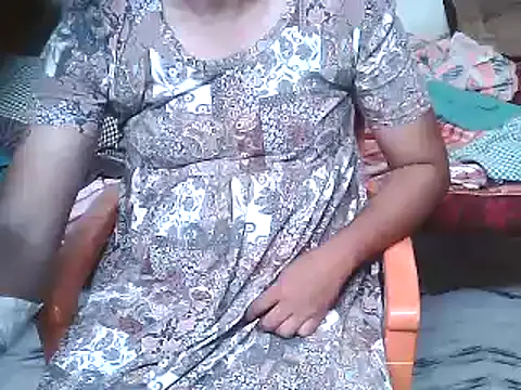 Snapshot of sakshi-44 chatting on December 2025 02:47:01 PM sakshi-44 online show from December 2025 02:47:01 PM