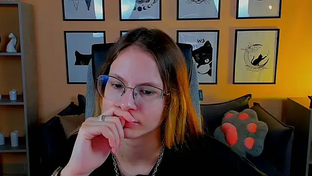 Carrie Rose online show from September 2025 04:05:02 AM