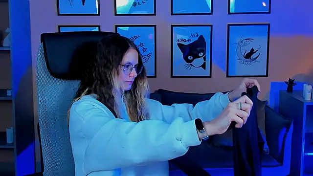 Carrie Rose online show from October 2025 04:12:01 AM