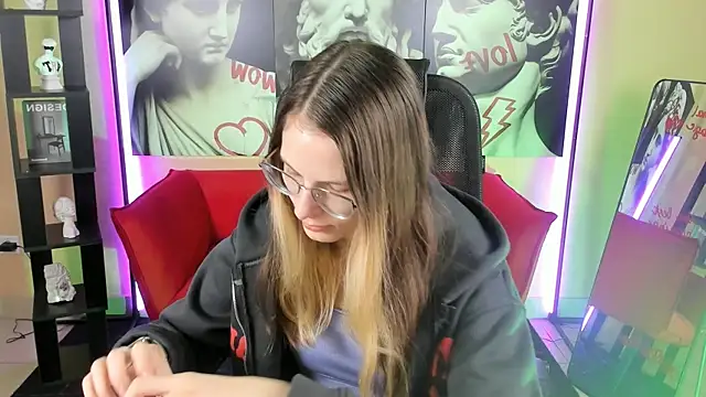 Carrie Rose online show from October 2025 02:25:02 AM