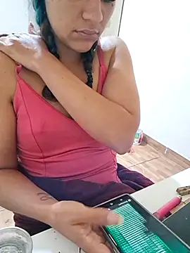 euahotmarii20 online show from October 2025 06:06:01 PM