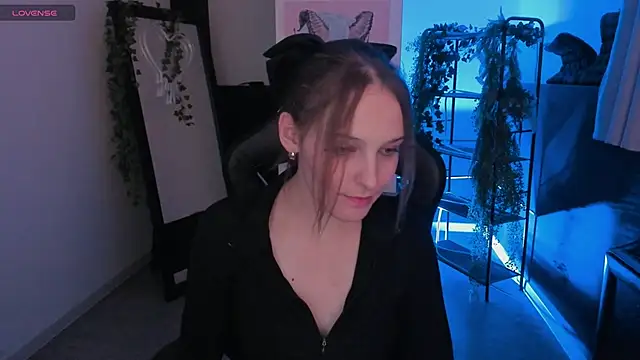 JenniferKiim online show from October 2025 10:30:01 AM