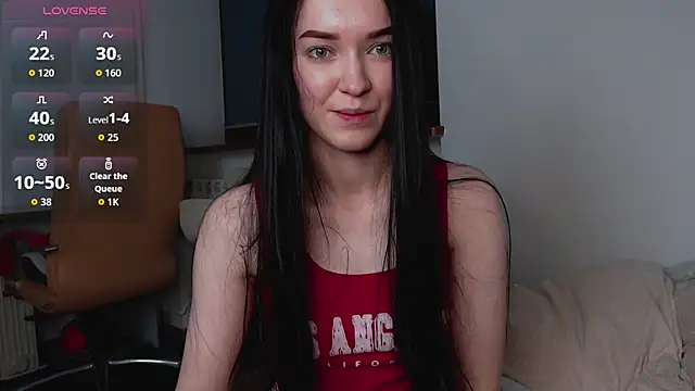 Veliora online show from October 2025 04:24:02 PM