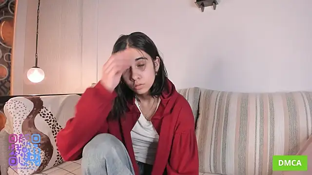 Snapshot of MeiFrock chatting on September 2025 04:23:01 PM MeiFrock online show from September 2025 04:23:01 PM