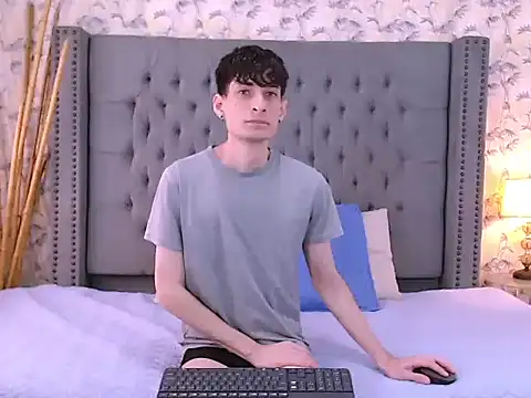 Luke Carter online show from September 2025 01:02:01 PM