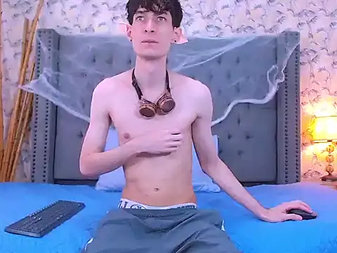 Luke Carter online show from October 2025 01:12:01 PM