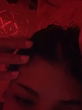 luluzinhax online show from September 2025 12:37:02 AM