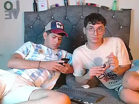 logan willyams  online show from September 2025 12:23:02 AM