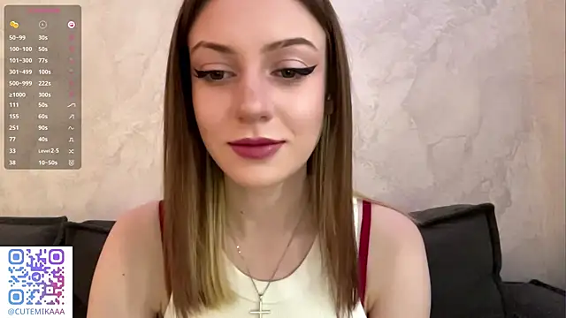 Snapshot of MustangMuse chatting on October 2025 11:33:02 AM MustangMuse online show from October 2025 11:33:02 AM