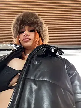 Snapshot of Marilyn_scott chatting on December 2025 06:14:03 PM Marilyn scott online show from December 2025 06:14:03 PM