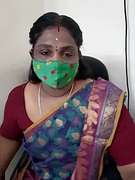 Snapshot of Tamil_Kavitha10 chatting on October 2025 01:09:02 PM Tamil Kavitha10 online show from October 2025 01:09:02 PM