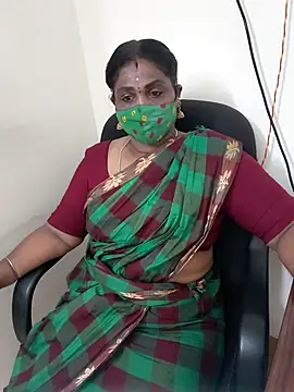 Snapshot of Tamil_Kavitha10 chatting on October 2025 01:54:01 PM Tamil Kavitha10 online show from October 2025 01:54:01 PM