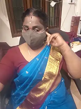 Snapshot of Tamil_Kavitha10 chatting on November 2025 05:31:01 PM Tamil Kavitha10 online show from November 2025 05:31:01 PM