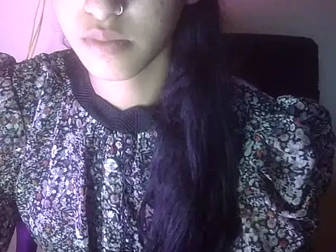 Ayesha Mo online show from September 2025 12:09:01 PM