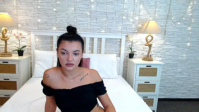 JasminLevi online show from September 2025 04:34:02 AM