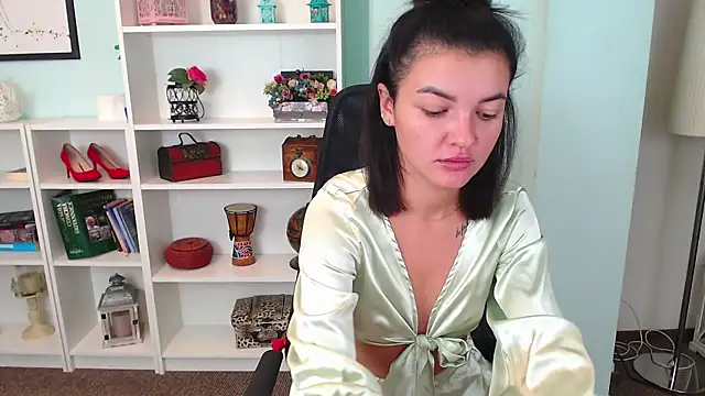 JasminLevi online show from September 2025 06:59:01 AM