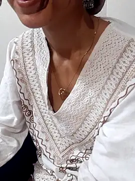 Snapshot of siya_rani67 chatting on October 2025 06:33:01 AM siya rani67 online show from October 2025 06:33:01 AM