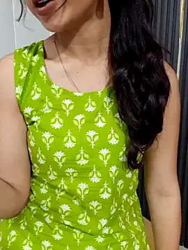 Snapshot of siya_rani67 chatting on October 2025 06:52:02 PM siya rani67 online show from October 2025 06:52:02 PM