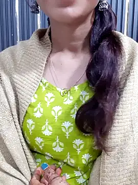 Snapshot of siya_rani67 chatting on October 2025 10:15:01 AM siya rani67 online show from October 2025 10:15:01 AM