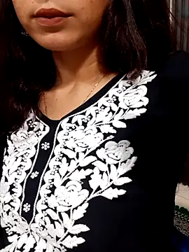 Snapshot of siya_rani67 chatting on October 2025 12:06:01 PM siya rani67 online show from October 2025 12:06:01 PM