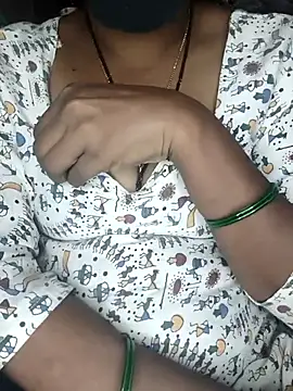 Snapshot of SindhuHappy chatting on November 2025 03:33:02 PM SindhuHappy online show from November 2025 03:33:02 PM