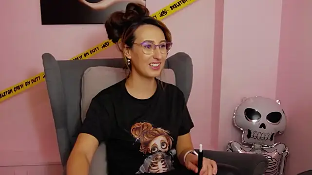 LysAd online show from October 2025 04:20:02 PM