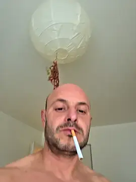 Snapshot of nono93100@xh chatting on November 2025 12:15:02 PM nono93100xh online show from November 2025 12:15:02 PM