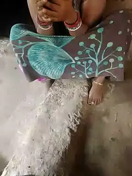 poojasexygirl2007 online show from November 2025 03:39:01 AM