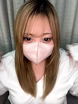 Chua-chan online show from November 2025 04:08:01 PM