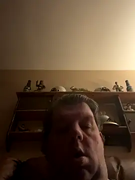 Stephanie1984 online show from November 2025 01:17:02 AM