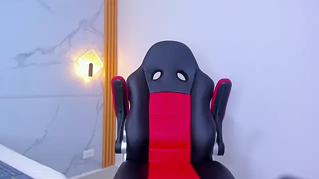 dalia segretti  online show from October 2025 04:24:02 AM