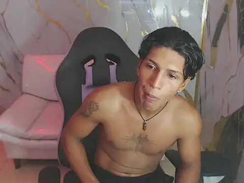 bull cam online show from October 2025 03:47:02 PM