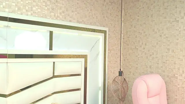 Snapshot of annie_sm chatting on October 2025 07:11:01 PM annie sm online show from October 2025 07:11:01 PM